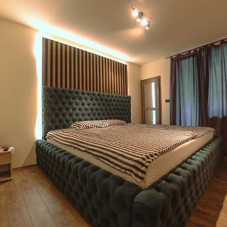 Loft Apartman Menhetn Шабац Экстерьер фото